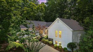 1595 Sandpoint NE Drive, Roswell, GA 30075