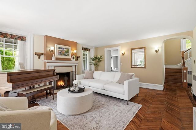 277 W BALTIMORE PIKE, Media, PA 19063