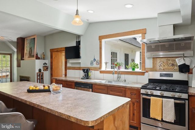 277 W BALTIMORE PIKE, Media, PA 19063