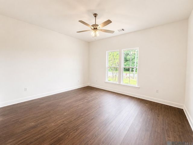 31531 Dunn Rd, Denham Springs, LA 70726