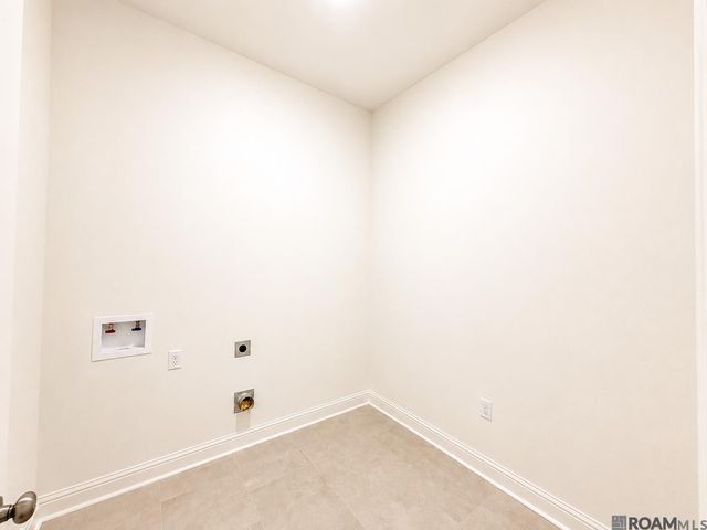 31531 Dunn Rd, Denham Springs, LA 70726