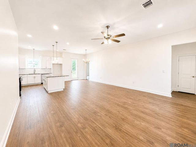 31531 Dunn Rd, Denham Springs, LA 70726
