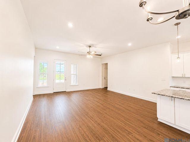 31531 Dunn Rd, Denham Springs, LA 70726