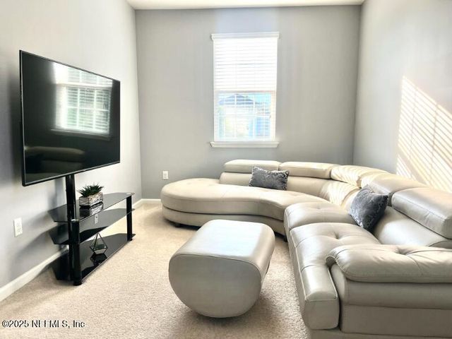 7030 CRISPIN COVE Drive, Jacksonville, FL 32258