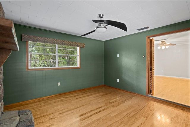 100 Lee Cir., Hattiesburg, MS 39402