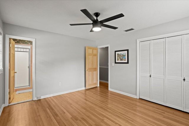 100 Lee Cir., Hattiesburg, MS 39402