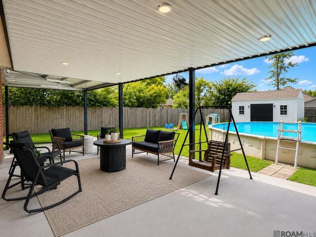 43058 Cypress Bend Ave, Gonzales, LA 70737
