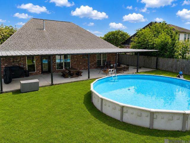 43058 Cypress Bend Ave, Gonzales, LA 70737