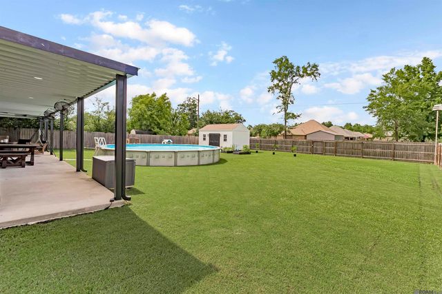 43058 Cypress Bend Ave, Gonzales, LA 70737