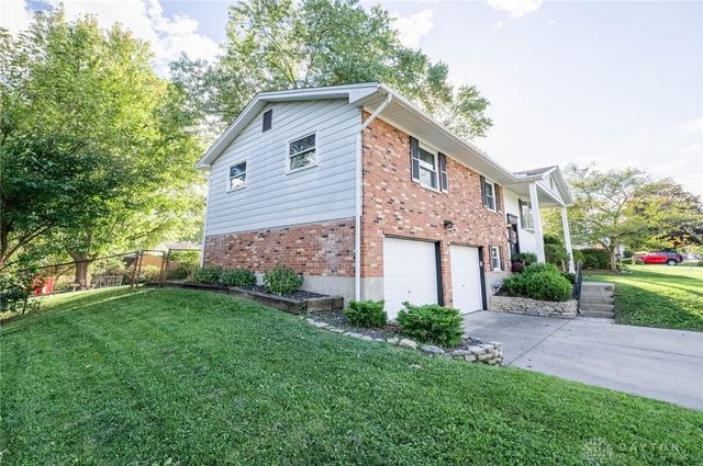 521 Rader Drive, Vandalia, OH 45377