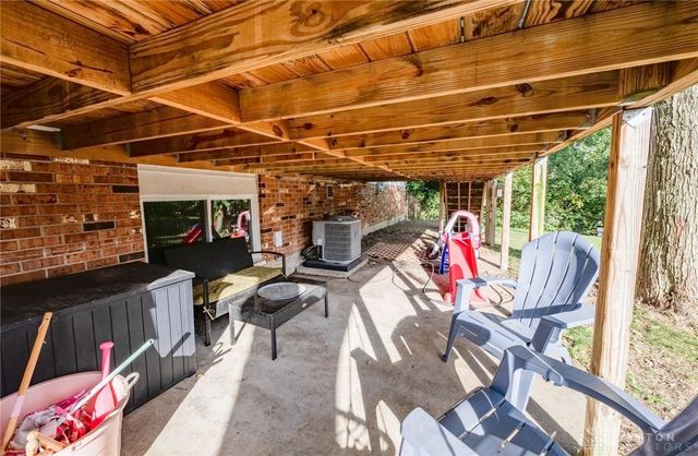 521 Rader Drive, Vandalia, OH 45377