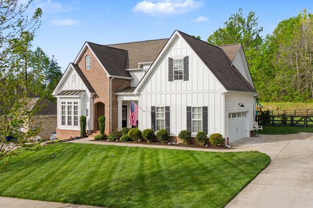 7203 Ragland Pl, Fairview, TN 37062