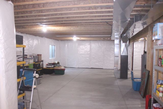 1831 S 5th Street, Eldridge, IA 52748