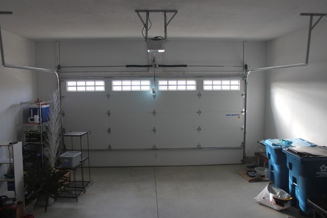 1831 S 5th Street, Eldridge, IA 52748