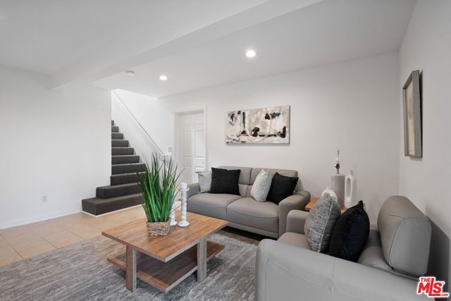 11543 Sunshine Terrace, Studio City (los Angeles), CA 91604