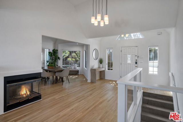 11543 Sunshine Terrace, Studio City (los Angeles), CA 91604