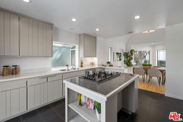 11543 Sunshine Terrace, Studio City (los Angeles), CA 91604
