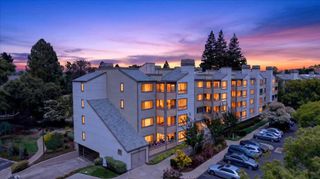 1271 Poplar 406, Sunnyvale, CA 94086