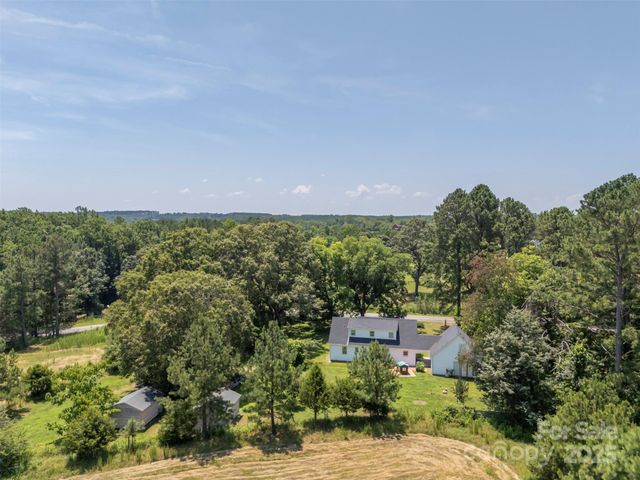 49 Meadowbrook Road, Rutherfordton, NC 28139