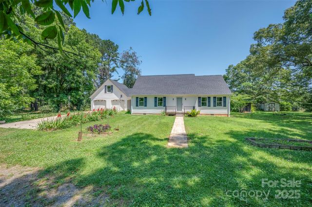 49 Meadowbrook Road, Rutherfordton, NC 28139