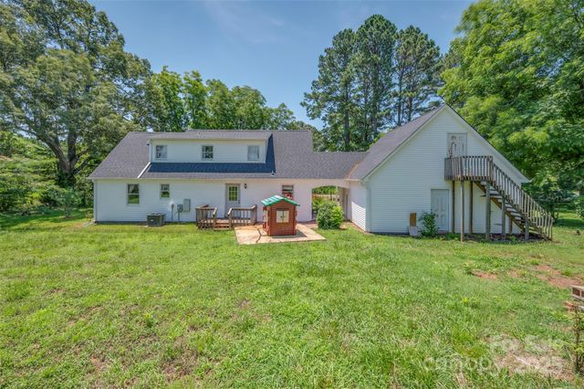 49 Meadowbrook Road, Rutherfordton, NC 28139