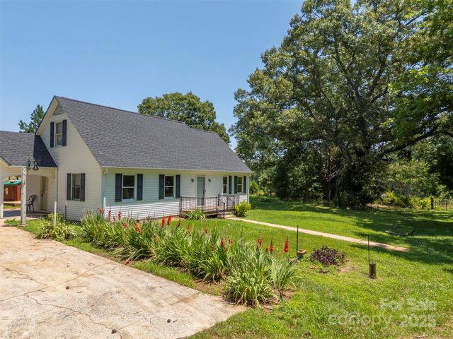 49 Meadowbrook Road, Rutherfordton, NC 28139
