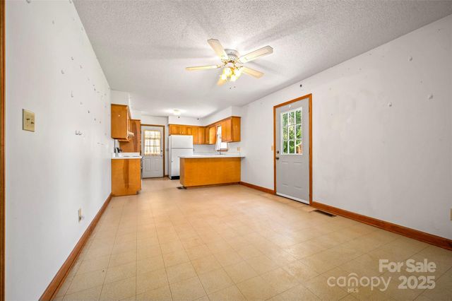 49 Meadowbrook Road, Rutherfordton, NC 28139