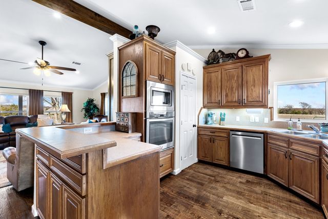 7844 County Road 502, Blue Ridge, TX 75424