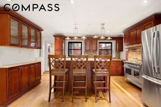 352 Halsey Street, New York City, NY 11216