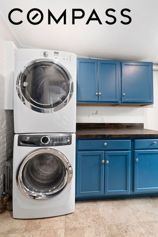 352 Halsey Street, New York City, NY 11216