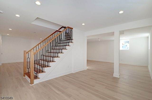 560 Allentown Rd, Parsippany-troy Hills Twp., NJ 07054