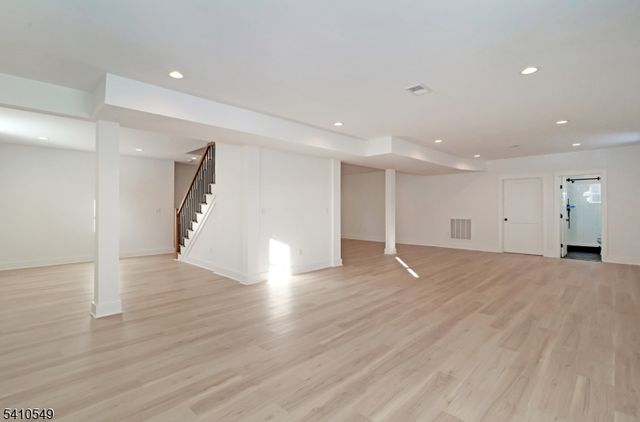 560 Allentown Rd, Parsippany-troy Hills Twp., NJ 07054