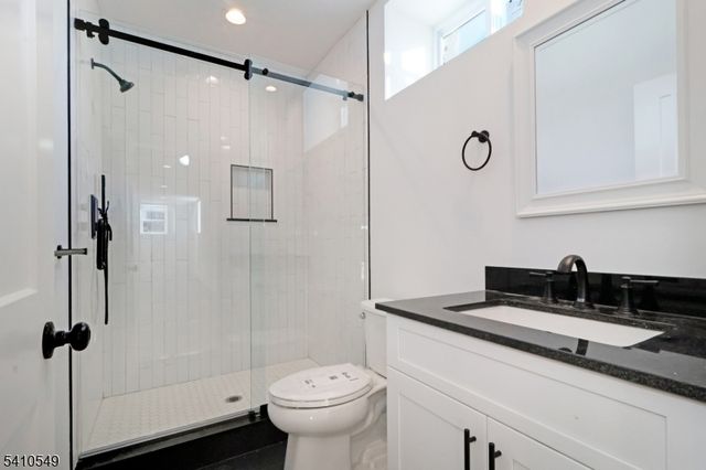 560 Allentown Rd, Parsippany-troy Hills Twp., NJ 07054