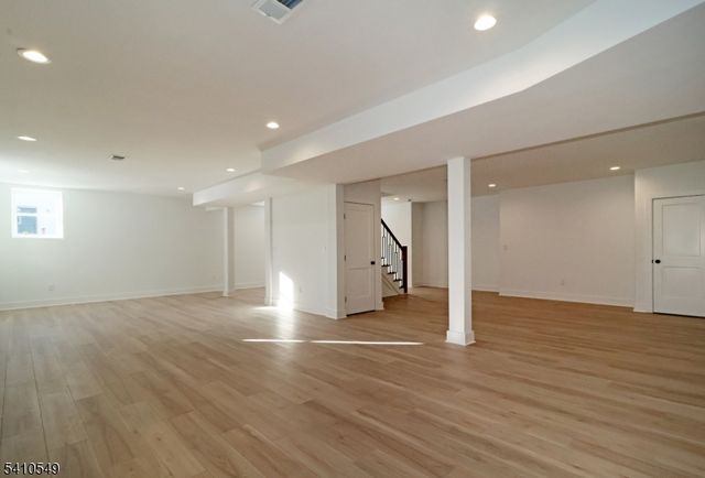 560 Allentown Rd, Parsippany-troy Hills Twp., NJ 07054