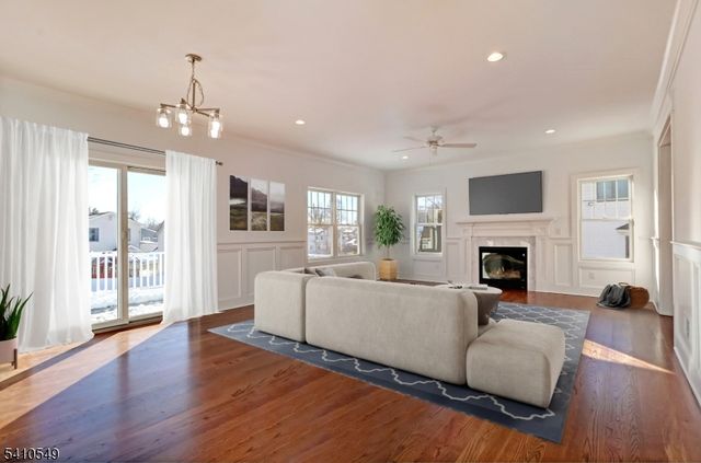 560 Allentown Rd, Parsippany-troy Hills Twp., NJ 07054