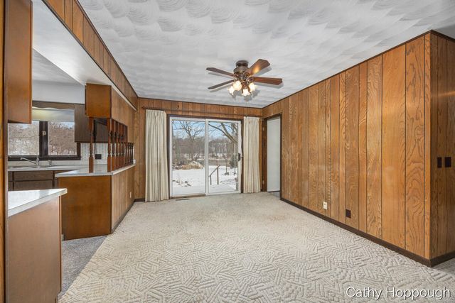 250 Meadowlane Drive, Portland, MI 48875