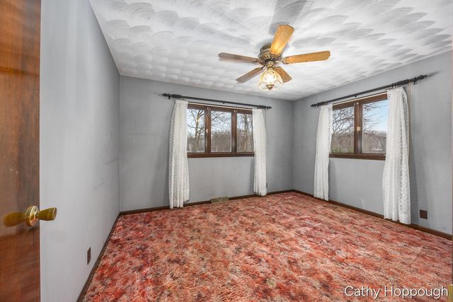 250 Meadowlane Drive, Portland, MI 48875