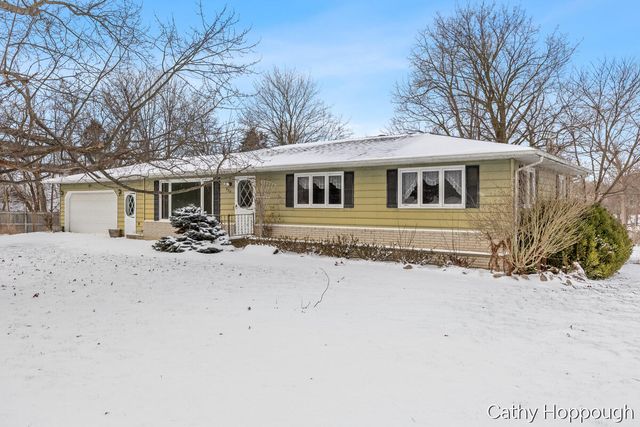250 Meadowlane Drive, Portland, MI 48875
