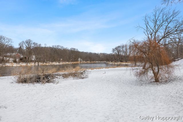 250 Meadowlane Drive, Portland, MI 48875