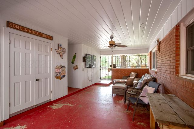 2900 TECKLA Boulevard, Amarillo, TX 79106