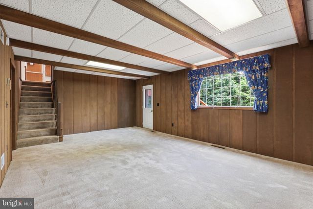 123 DECK RD, Womelsdorf, PA 19567