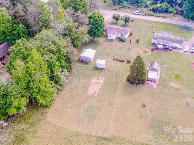 431 Cooper Farm Road, Statesville, NC 28625