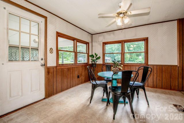431 Cooper Farm Road, Statesville, NC 28625