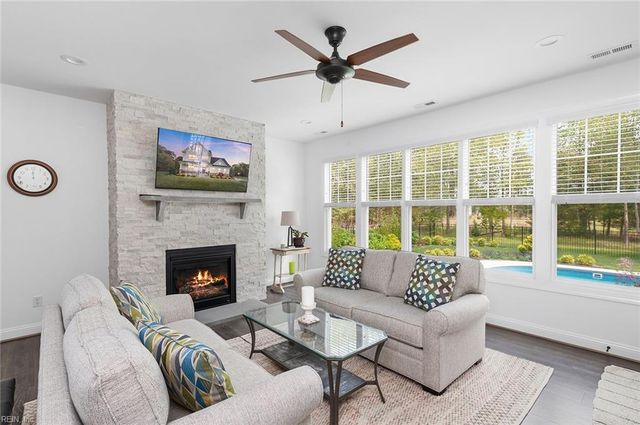 216 Royal Birkdale, Smithfield, VA 23430