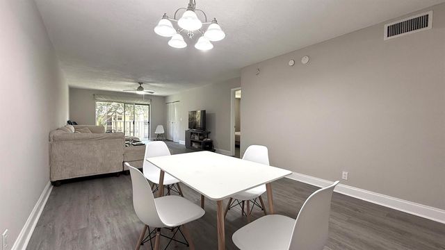 2925 SW 22nd Avenue 203, Delray Beach, FL 33445