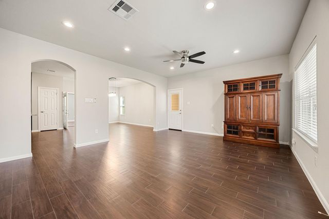 810 Paul Quinn Street, Houston, TX 77091