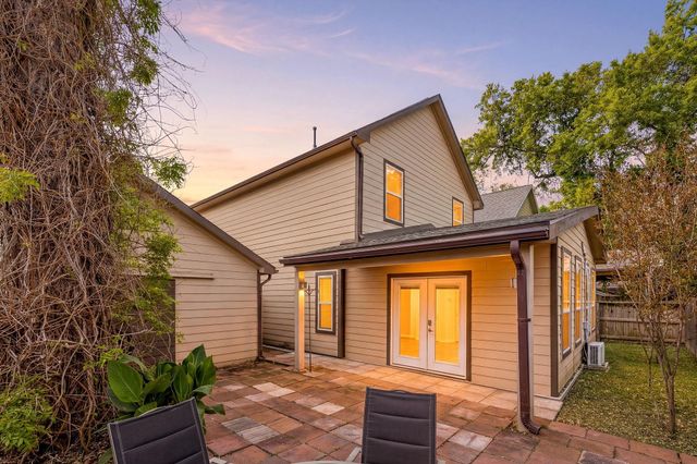 810 Paul Quinn Street, Houston, TX 77091