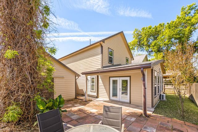 810 Paul Quinn Street, Houston, TX 77091