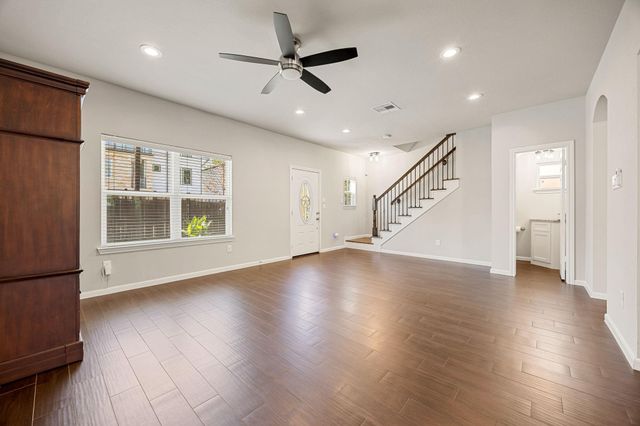 810 Paul Quinn Street, Houston, TX 77091