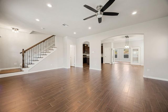 810 Paul Quinn Street, Houston, TX 77091